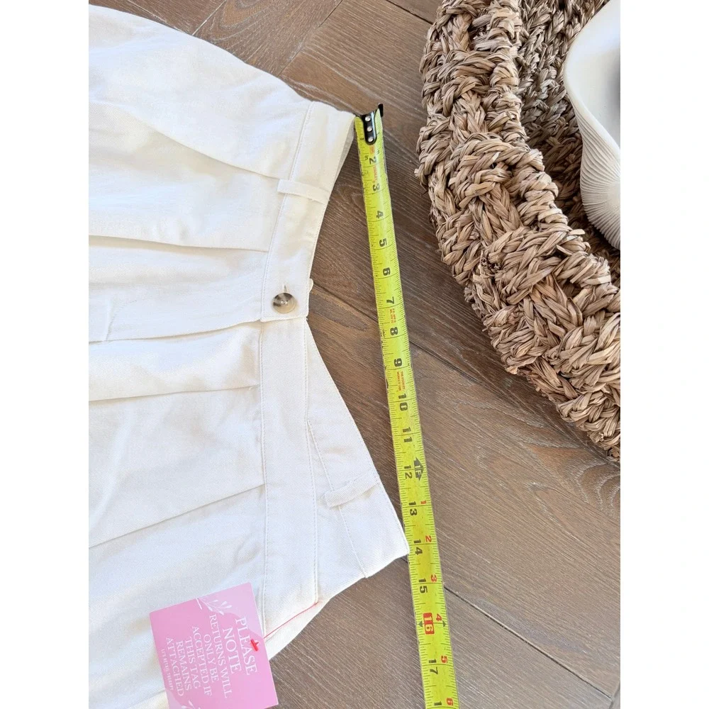 NWOT Le Lis Collection Pleated Mini Skort‎ Womens White Large